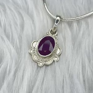 Natural Ruby Silver Pendant | Approx 3.5 Carat | Certified 925 Sterling Silver Jewelry – Navgraha.in